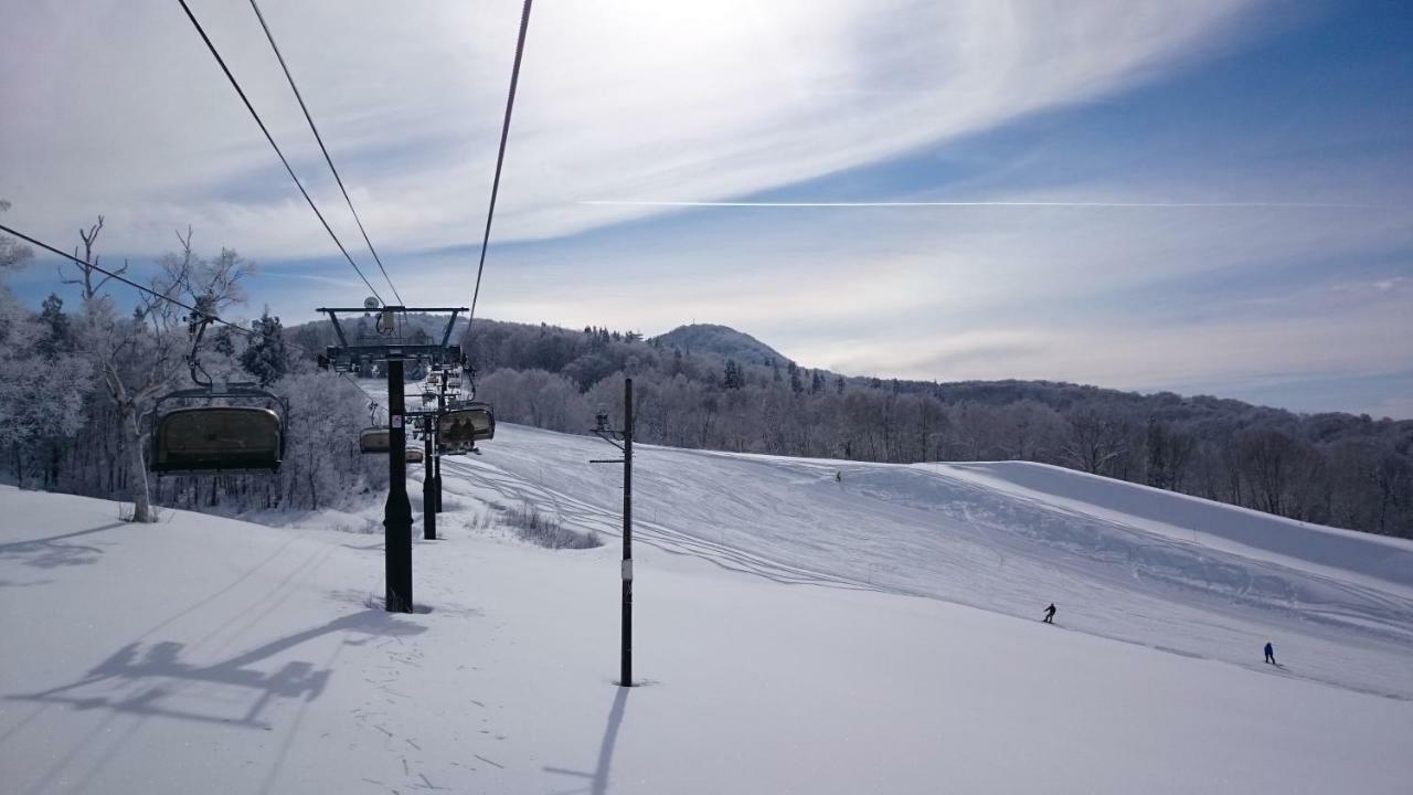 Nozawa Dream Central Екстер'єр фото
